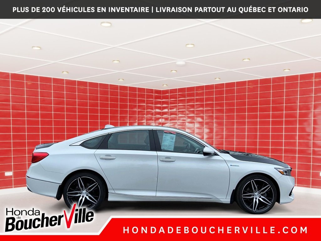 2022 Honda Accord Hybrid Touring in Terrebonne, Quebec - 17 - w1024h768px