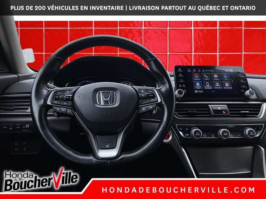 2022 Honda Accord Hybrid Touring in Terrebonne, Quebec - 34 - w1024h768px