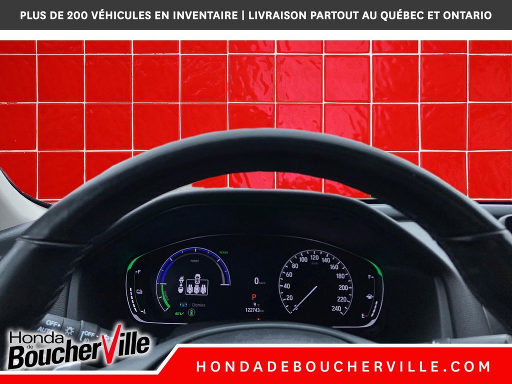 2022 Honda Accord Hybrid Touring in Terrebonne, Quebec - 32 - w1024h768px