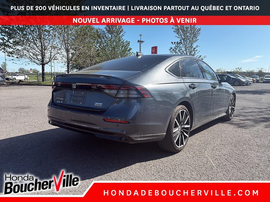 2024 Honda Accord Hybrid Touring in Terrebonne, Quebec - 9 - w1024h768px