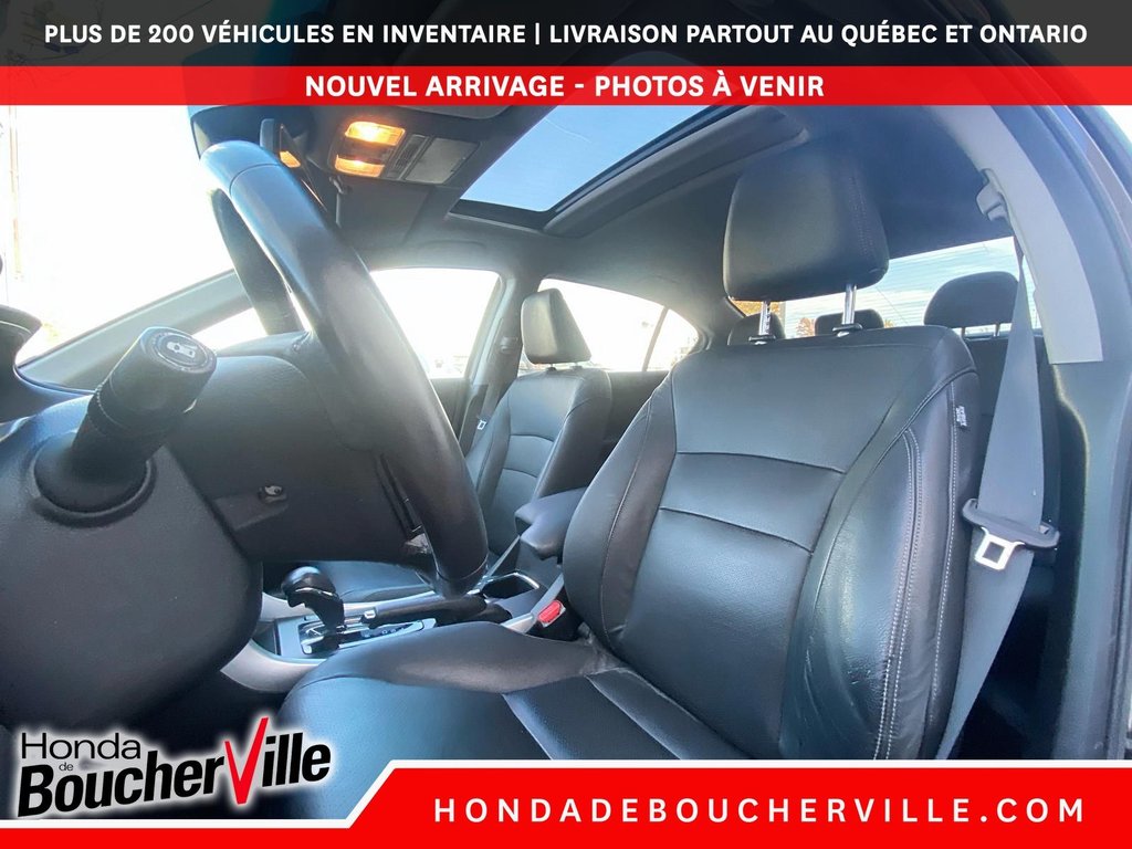 Honda Accord Sedan Touring 2013 à Terrebonne, Québec - 19 - w1024h768px