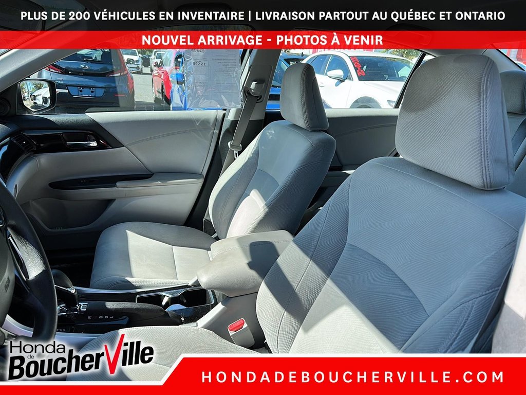 Honda Accord Sedan LX 2016 à Terrebonne, Québec - 15 - w1024h768px
