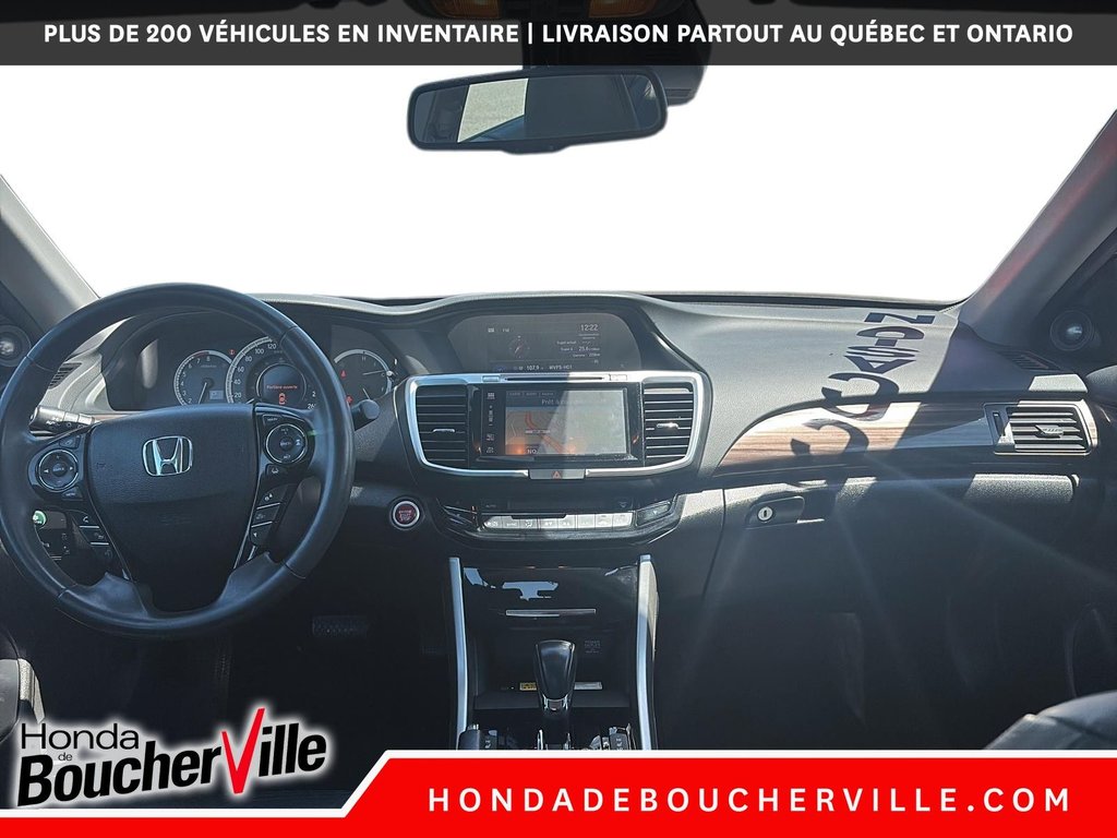 2016 Honda Accord Sedan Touring in Terrebonne, Quebec - 19 - w1024h768px