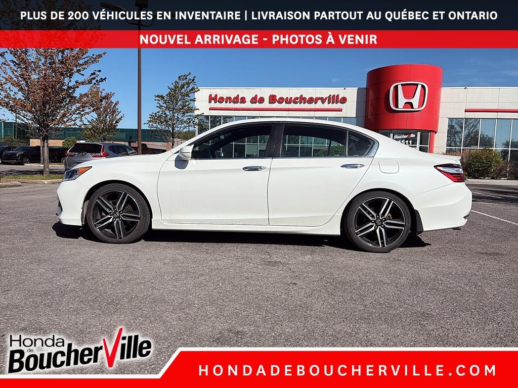 Honda Accord Sedan Sport 2017 à Terrebonne, Québec - 3 - w1024h768px
