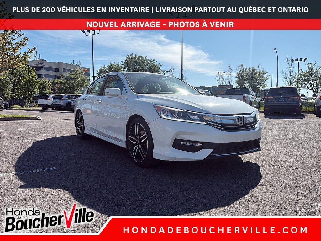 Honda Accord Sedan Sport 2017 à Terrebonne, Québec - 11 - w1024h768px