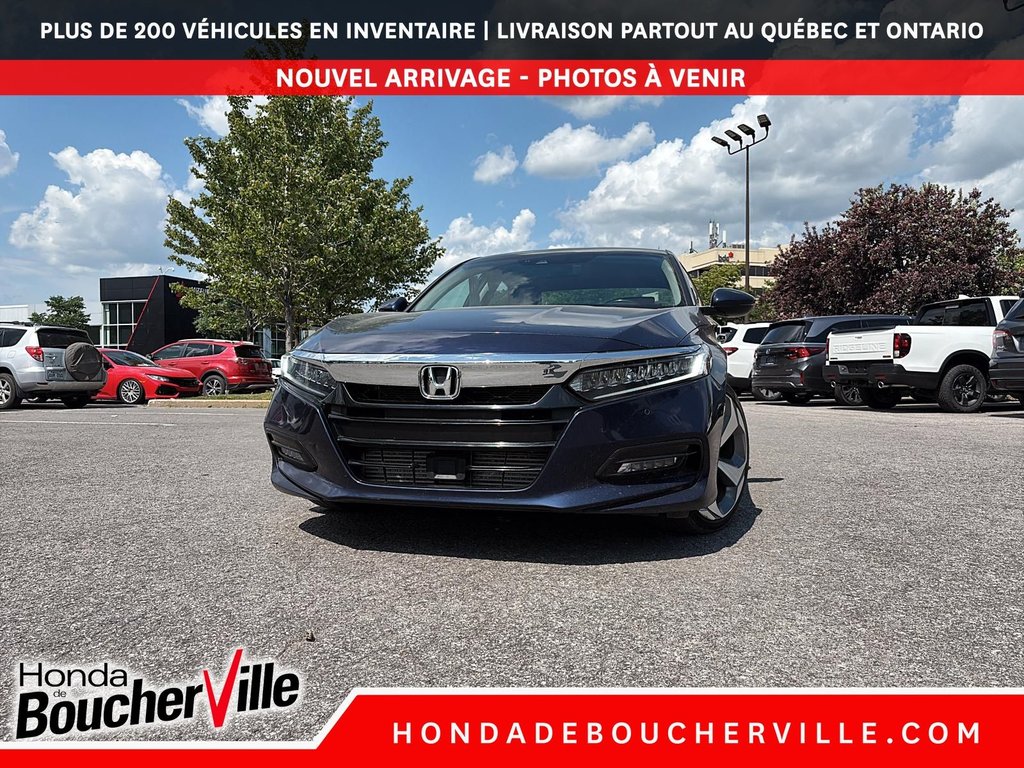 Honda Accord Sedan Touring 2018 à Terrebonne, Québec - 2 - w1024h768px