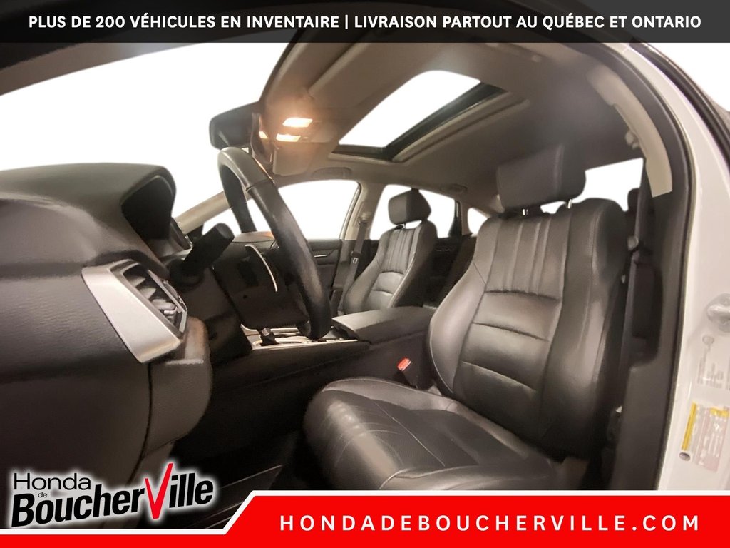 2022 Honda Accord Sedan Touring in Terrebonne, Quebec - 18 - w1024h768px