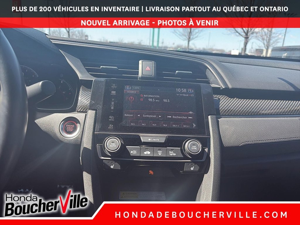 2018 Honda Civic Coupe Si in Terrebonne, Quebec - 25 - w1024h768px