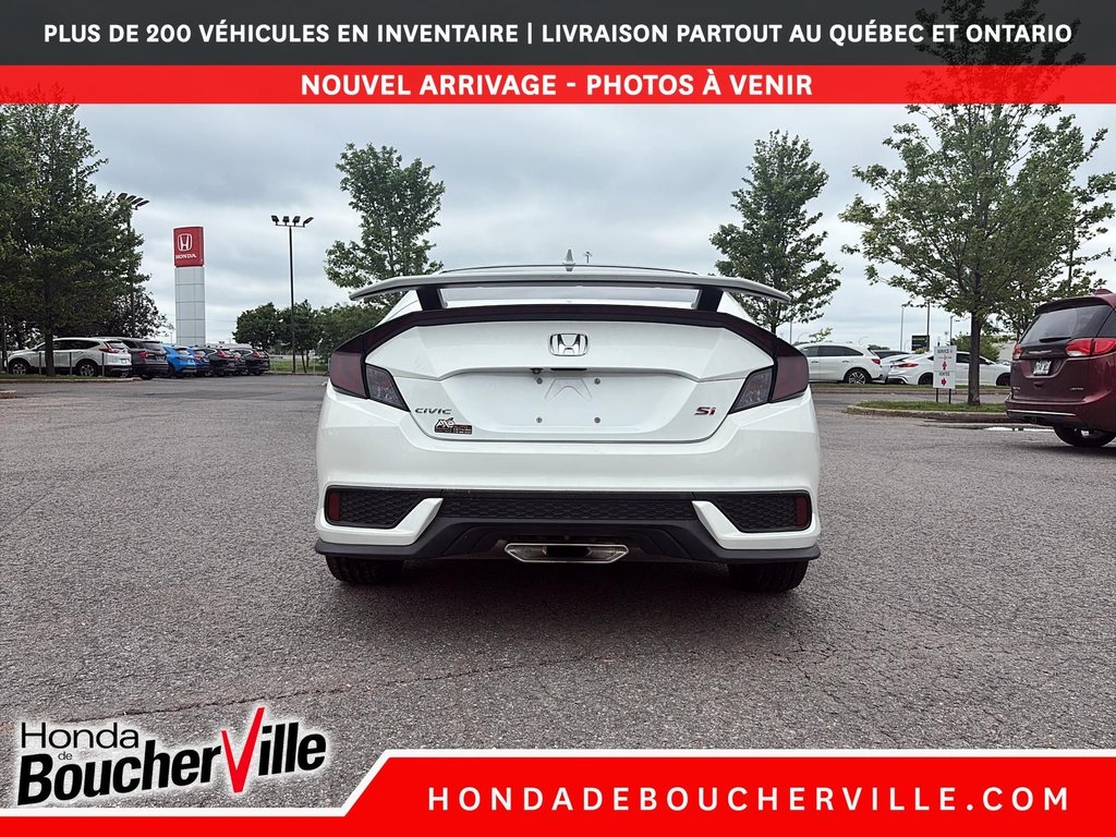 2018 Honda Civic Coupe Si in Terrebonne, Quebec - 7 - w1024h768px
