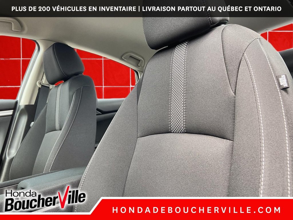 2017 Honda Civic Hatchback LX in Terrebonne, Quebec - 18 - w1024h768px