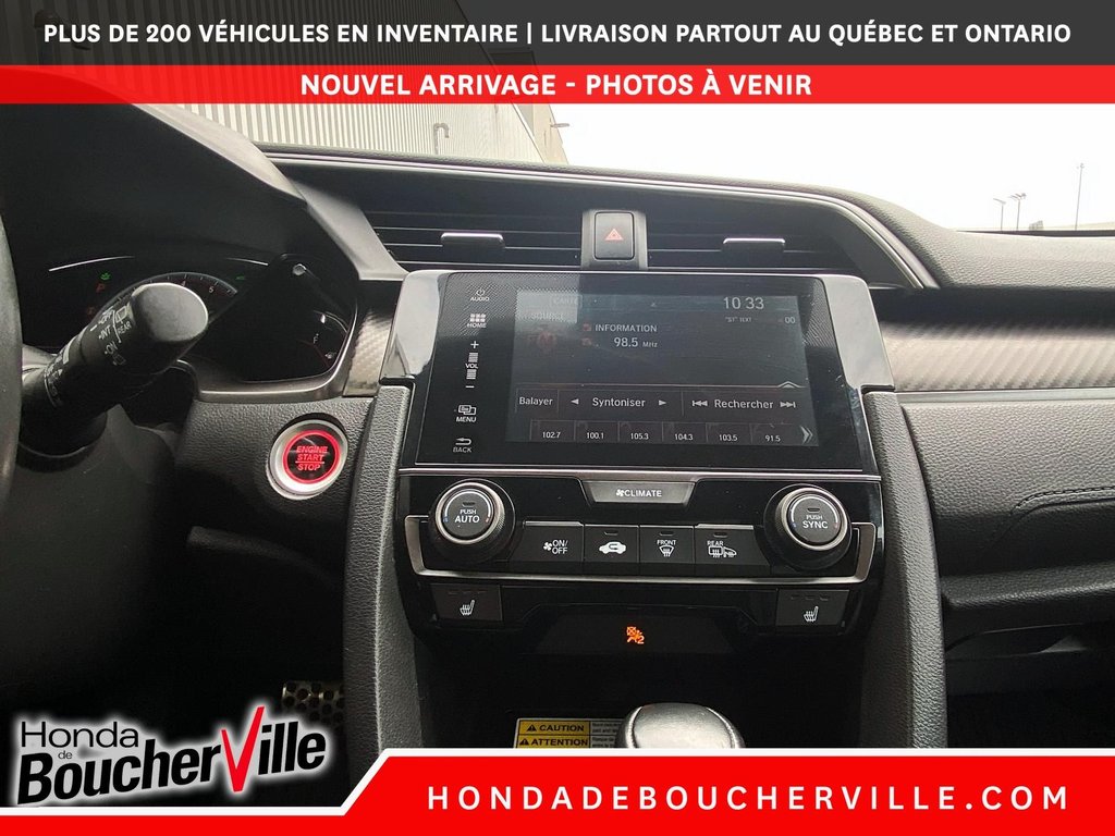 2017 Honda Civic Hatchback Sport Touring in Terrebonne, Quebec - 21 - w1024h768px