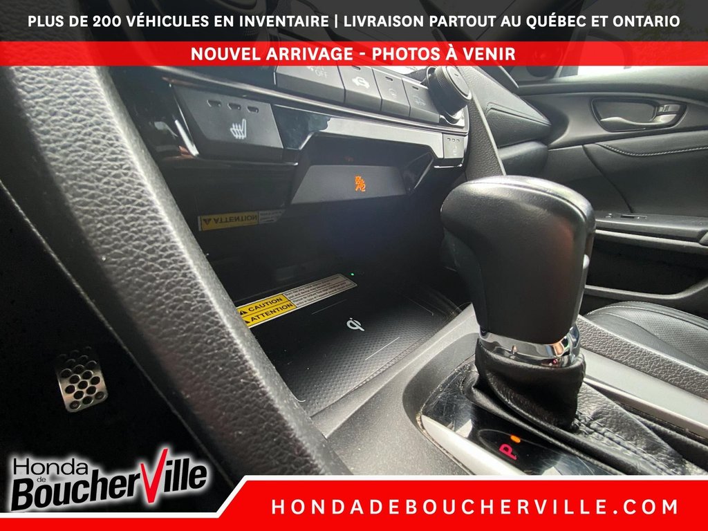 2017 Honda Civic Hatchback Sport Touring in Terrebonne, Quebec - 27 - w1024h768px