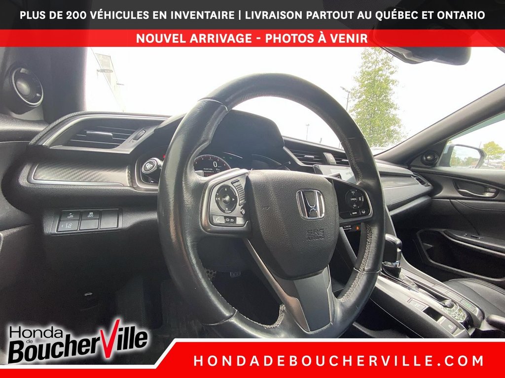 2017 Honda Civic Hatchback Sport Touring in Terrebonne, Quebec - 25 - w1024h768px