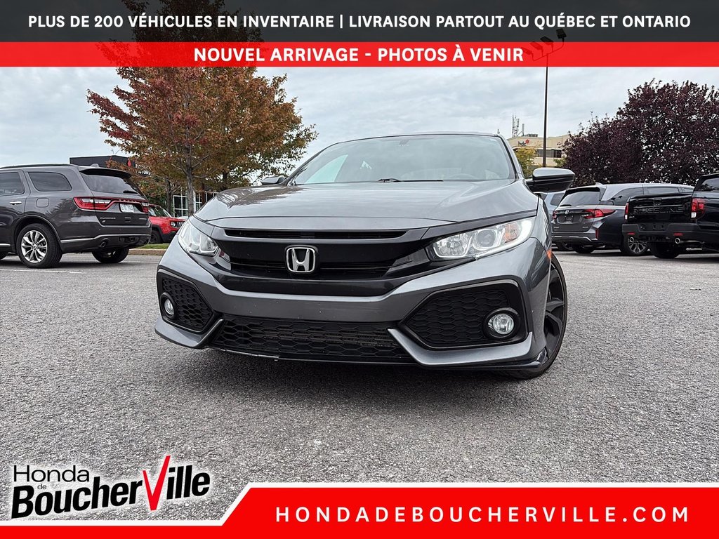 Honda Civic Hatchback Sport 2017 à Terrebonne, Québec - 2 - w1024h768px