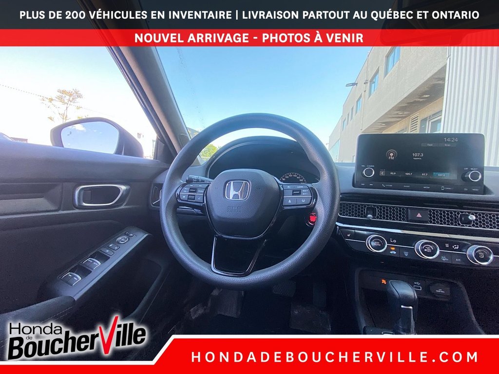 2022 Honda Civic Hatchback LX in Terrebonne, Quebec - 17 - w1024h768px