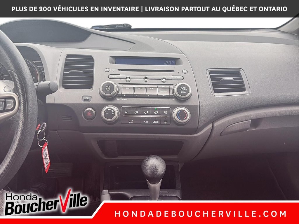 Honda Civic Sdn DX-G 2011 à Terrebonne, Québec - 20 - w1024h768px
