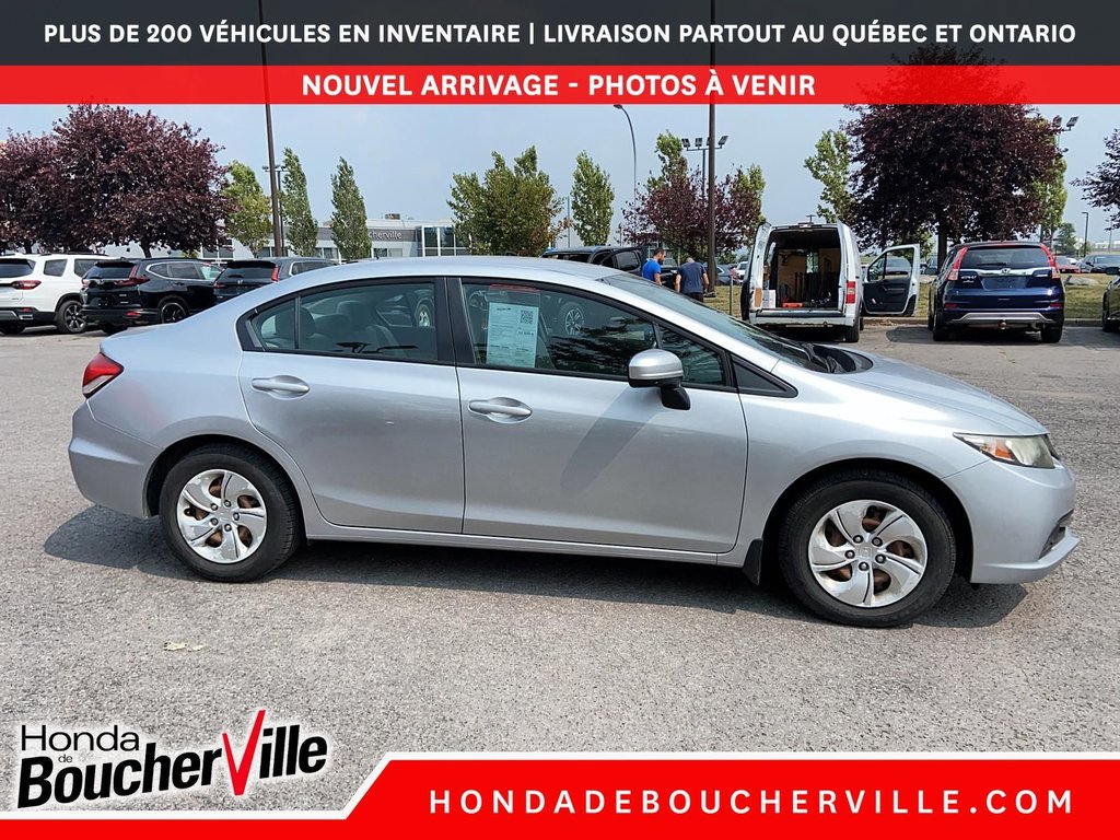 Honda Civic Sedan LX 2014 à Terrebonne, Québec - 11 - w1024h768px