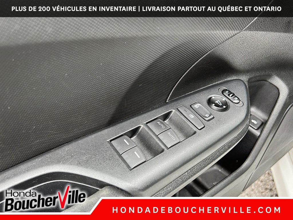 Honda Civic Sedan LX 2016 à Terrebonne, Québec - 18 - w1024h768px