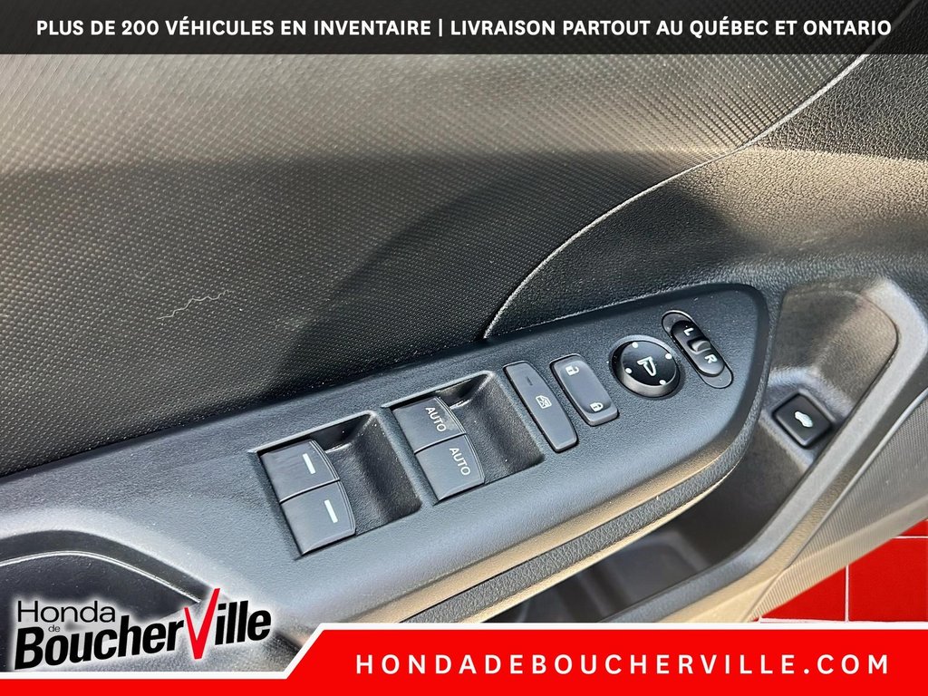 Honda Civic Sedan LX 2016 à Terrebonne, Québec - 19 - w1024h768px