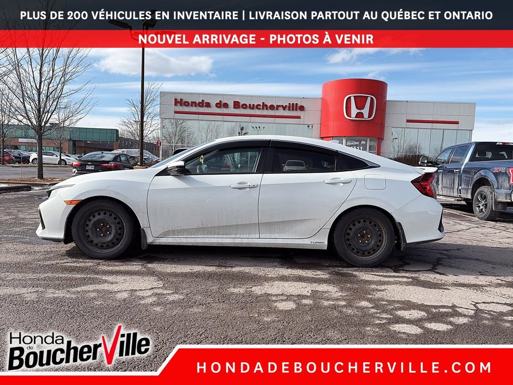 Honda Civic Sedan Si 2017 à Terrebonne, Québec - 3 - w1024h768px