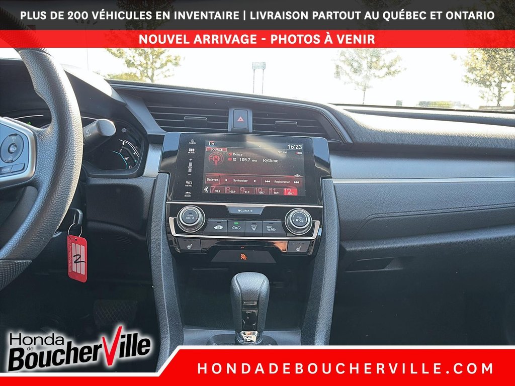 Honda Civic Sedan LX 2017 à Terrebonne, Québec - 31 - w1024h768px