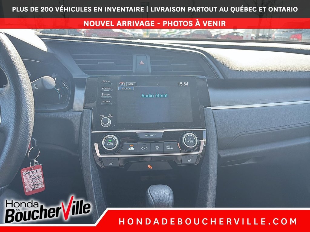 2019 Honda Civic Sedan LX in Terrebonne, Quebec - 31 - w1024h768px