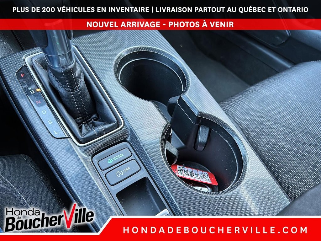 Honda Civic Sedan LX 2022 à Terrebonne, Québec - 21 - w1024h768px