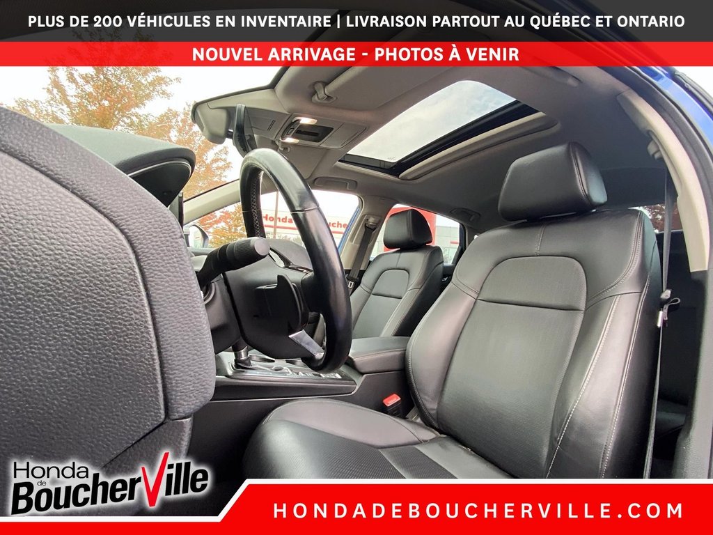 Honda Civic Sedan Touring 2022 à Terrebonne, Québec - 18 - w1024h768px