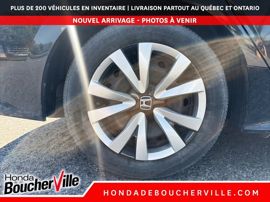 2022 Honda Civic Sedan LX in Terrebonne, Quebec - 15 - w1024h768px