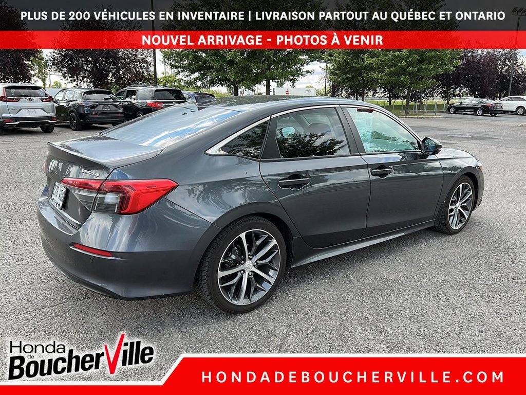 2023 Honda Civic Sedan Touring in Terrebonne, Quebec - 9 - w1024h768px