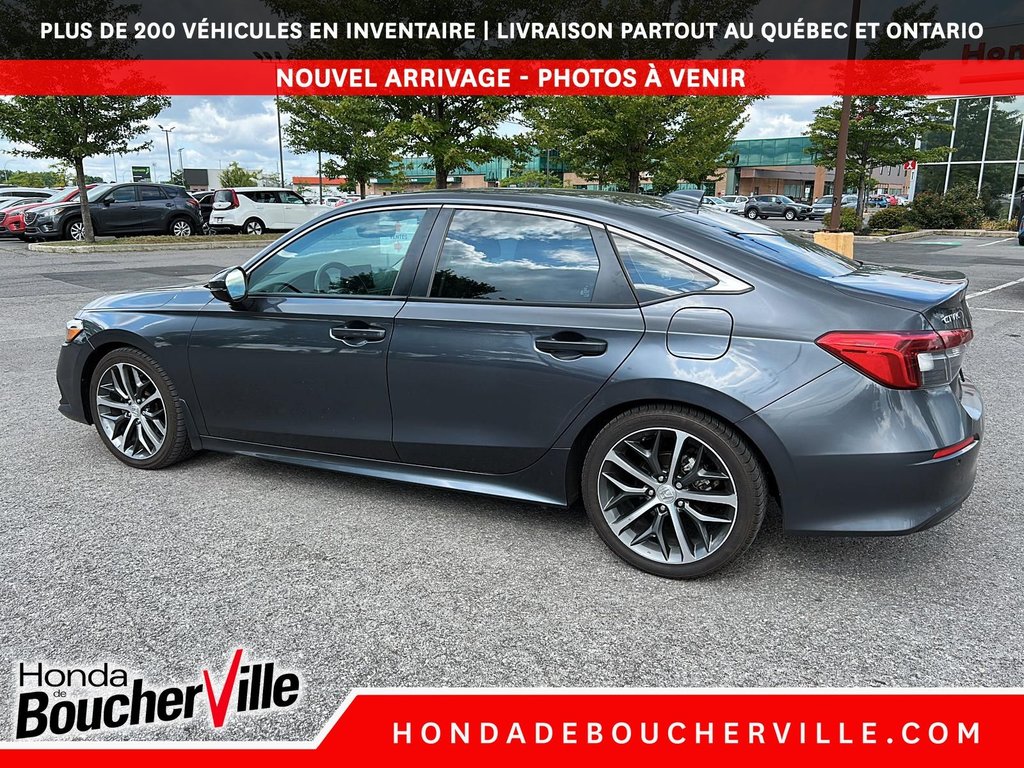 2023 Honda Civic Sedan Touring in Terrebonne, Quebec - 7 - w1024h768px