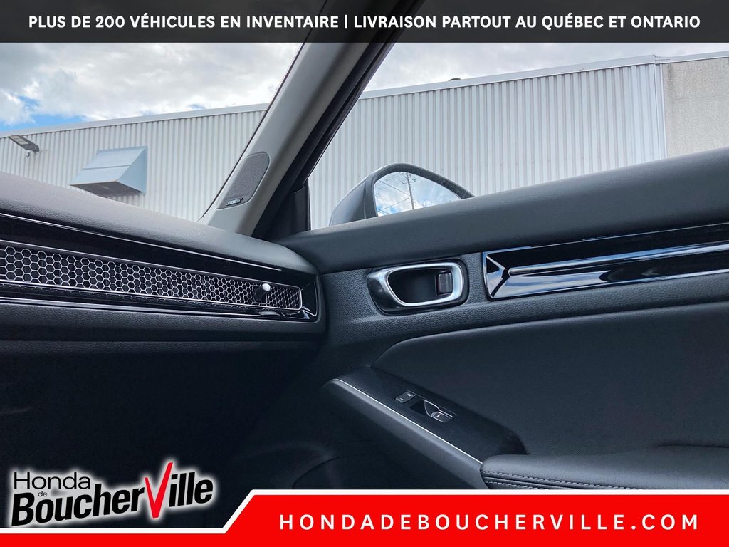 2024 Honda Civic TOURING in Terrebonne, Quebec - 16 - w1024h768px