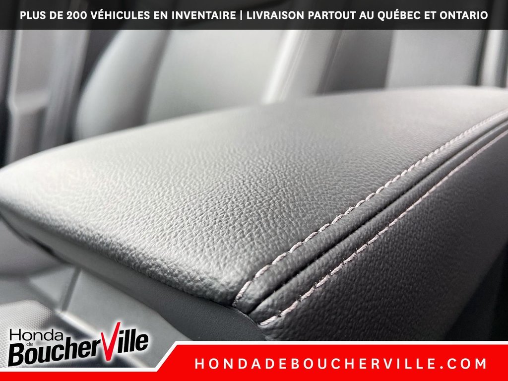 2024 Honda Civic TOURING in Terrebonne, Quebec - 10 - w1024h768px