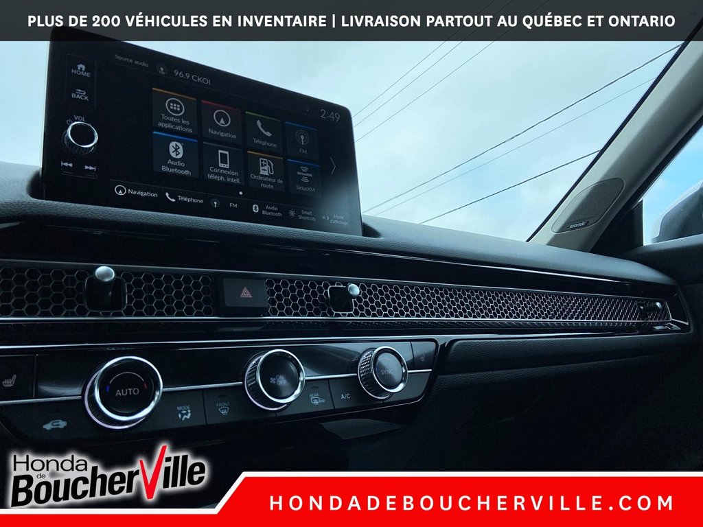 2024 Honda Civic TOURING in Terrebonne, Quebec - 14 - w1024h768px