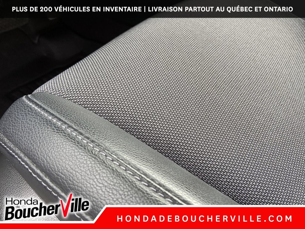 Honda Clarity Plug-In Hybrid  2020 à Terrebonne, Québec - 17 - w1024h768px