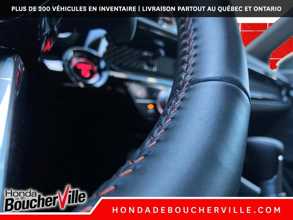 2025 Honda CR-V HYBRID TOURING HYBRID in Terrebonne, Quebec - 38 - w1024h768px