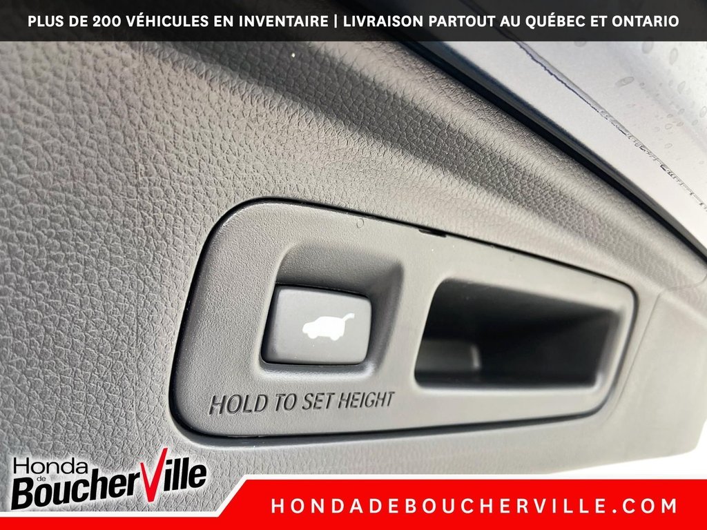 Honda CR-V Hybrid TOURING HYBRID 2026 à Terrebonne, Québec - 15 - w1024h768px