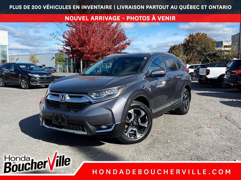 Honda CR-V Touring 2017 à Terrebonne, Québec - 1 - w1024h768px