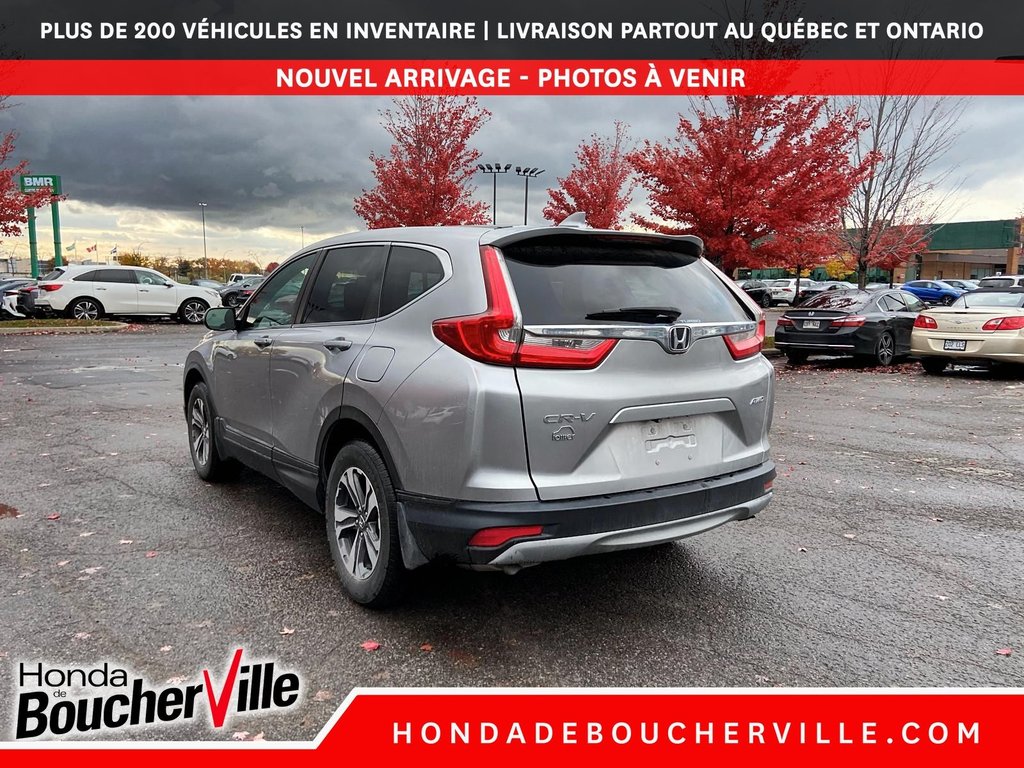 2017 Honda CR-V LX in Terrebonne, Quebec - 10 - w1024h768px