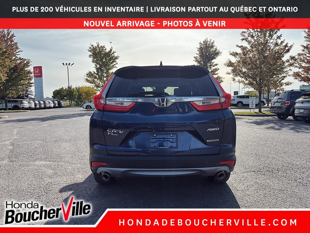 2017 Honda CR-V Touring in Terrebonne, Quebec - 7 - w1024h768px