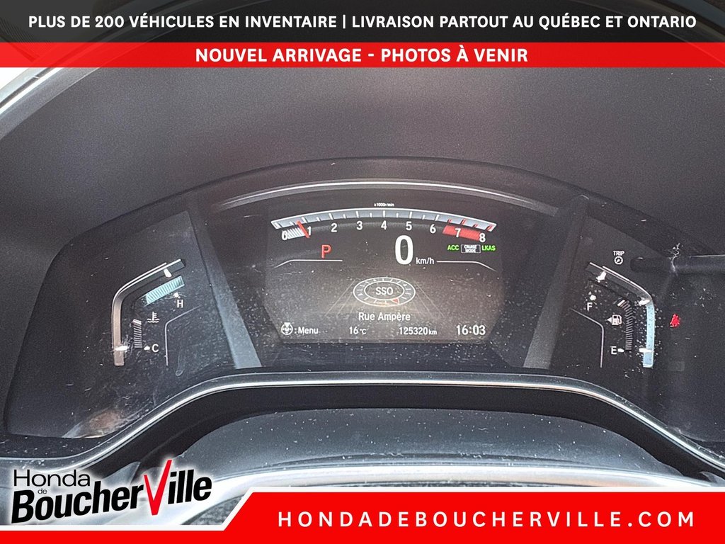 2017 Honda CR-V Touring in Terrebonne, Quebec - 27 - w1024h768px