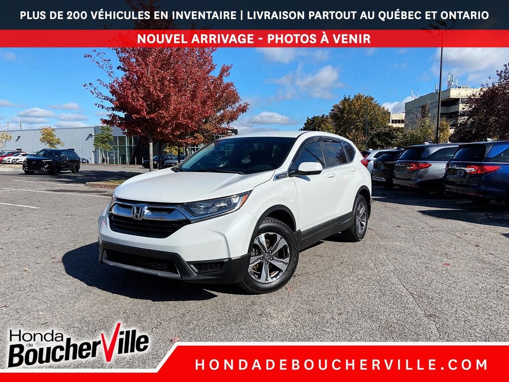 2019 Honda CR-V LX in Terrebonne, Quebec - 1 - w1024h768px