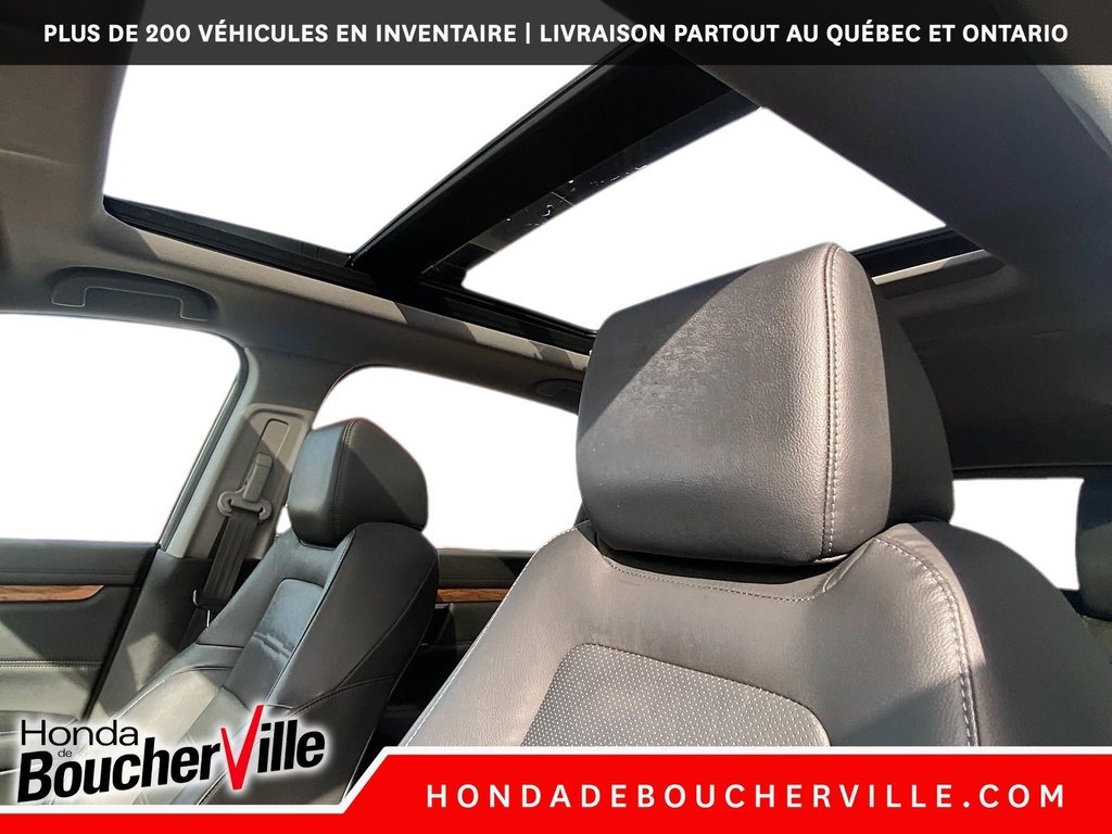 2019 Honda CR-V Touring in Terrebonne, Quebec - 8 - w1024h768px