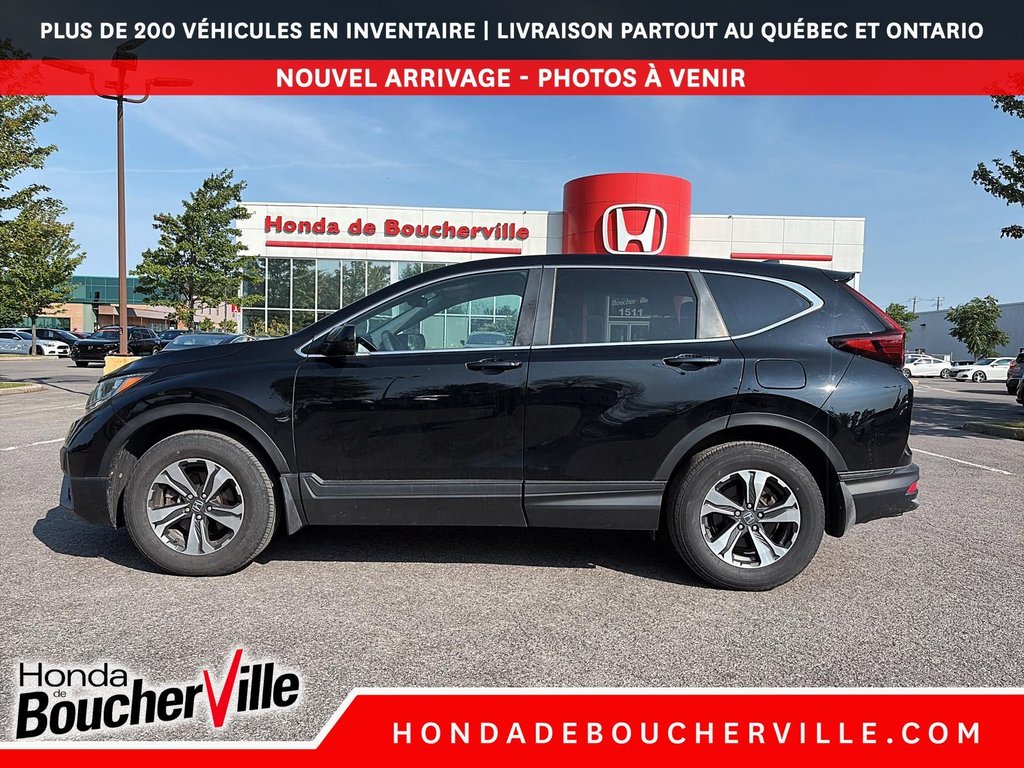 2022 Honda CR-V LX in Terrebonne, Quebec - 3 - w1024h768px