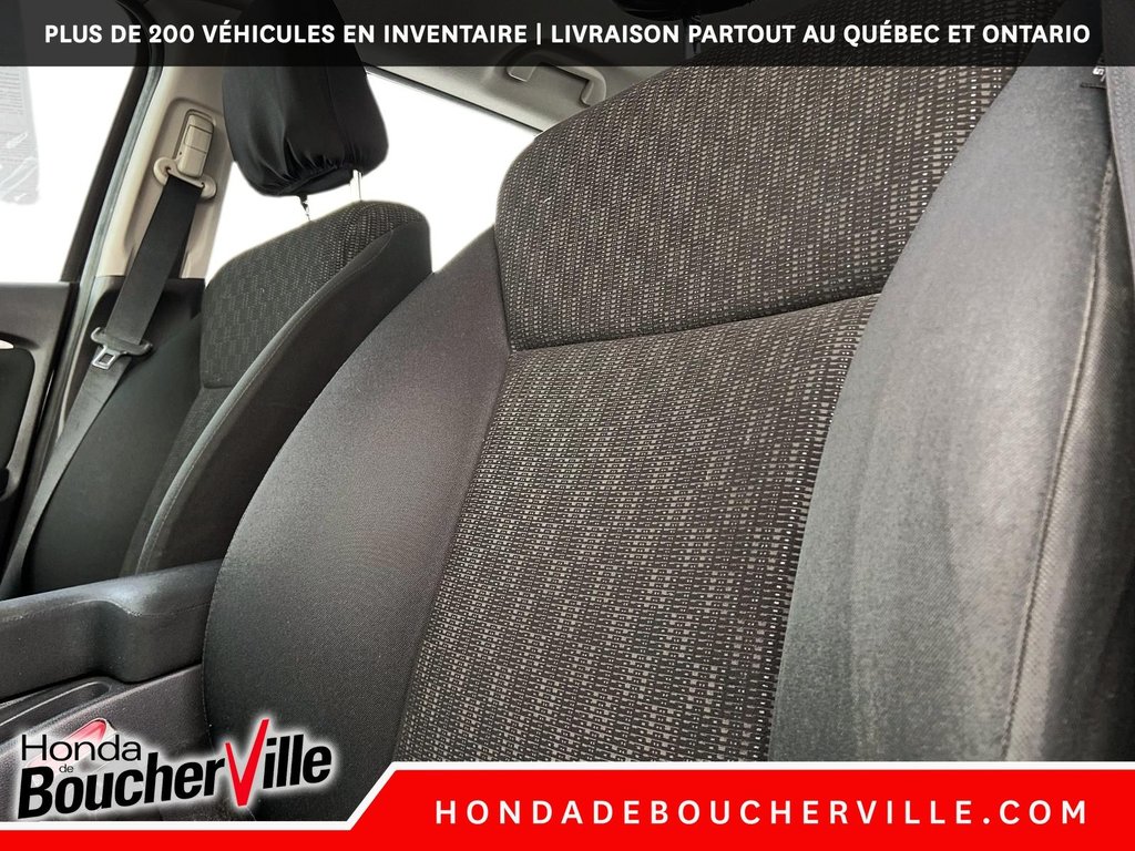 2015 Honda Fit LX in Terrebonne, Quebec - 19 - w1024h768px