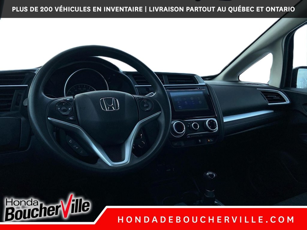 2015 Honda Fit LX in Terrebonne, Quebec - 21 - w1024h768px