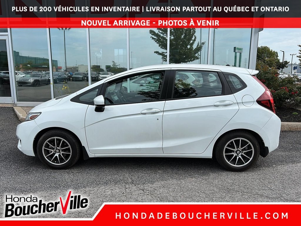 2015 Honda Fit LX in Terrebonne, Quebec - 5 - w1024h768px