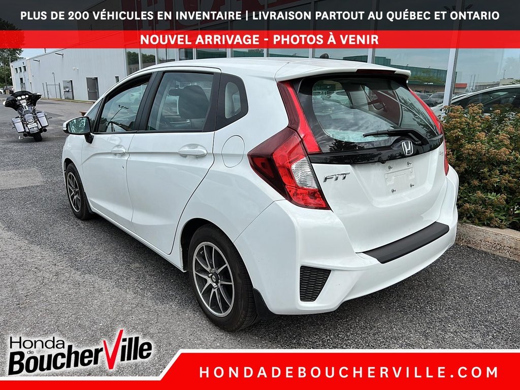2015 Honda Fit LX in Terrebonne, Quebec - 7 - w1024h768px