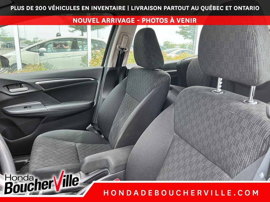 2015 Honda Fit LX in Terrebonne, Quebec - 15 - w1024h768px