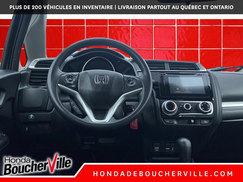 2015 Honda Fit LX in Terrebonne, Quebec - 17 - w1024h768px